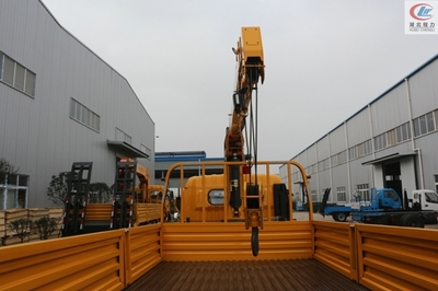 南安隨車吊采購(gòu)指南 渠道、選擇與注意事項(xiàng)